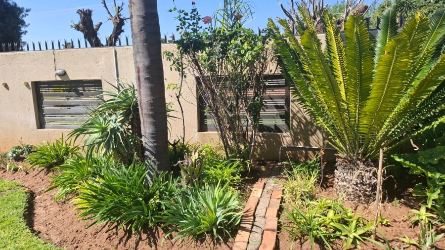3 Bedroom Property for Sale in Oos Einde North West